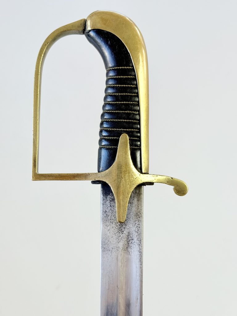 Szabla oficerska wz. 1921/22 - Młotownia Parysów - numer 144