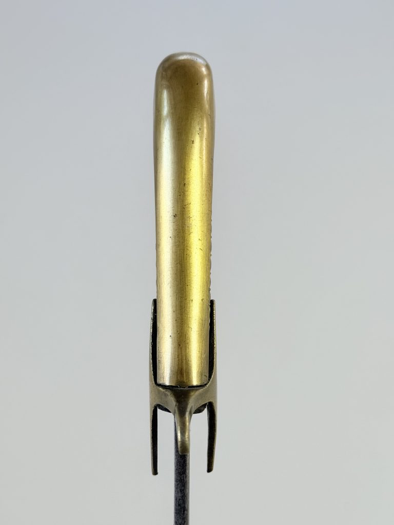 Szabla oficerska wz. 1921/22 - Młotownia Parysów - numer 144